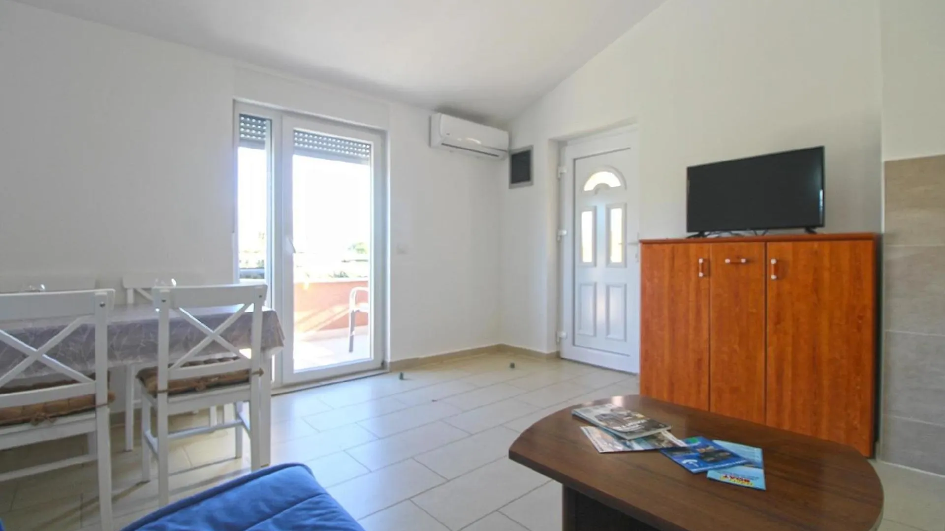 Ferienwohnung Fuer 4 Personen Ca 34 Qm In Liznjan, Istrien Suedkueste Von Istrien 0*, Liznjan